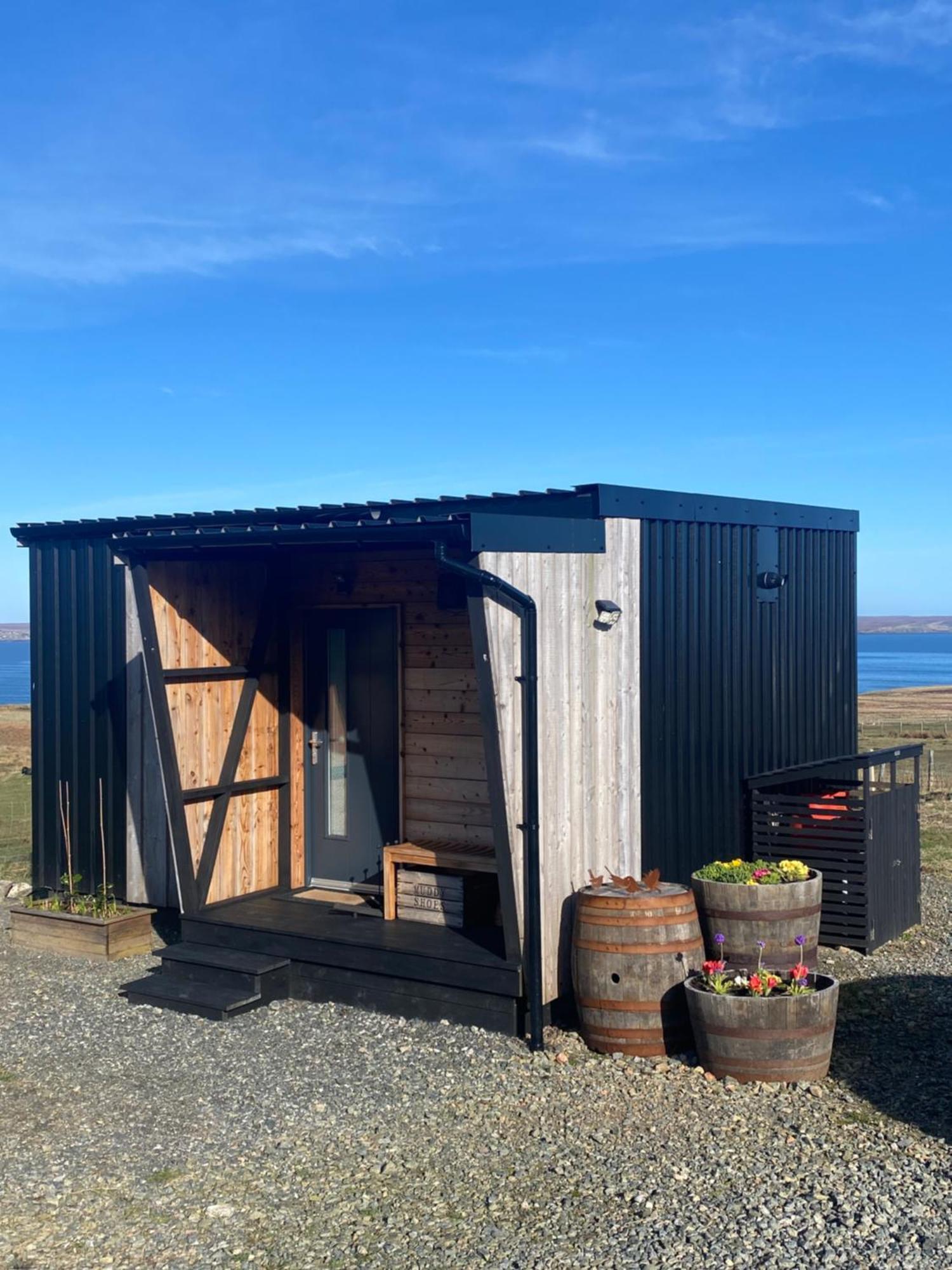 Unique Luxurious Cabin On Sea View Working Croft Garrabost 외부 사진
